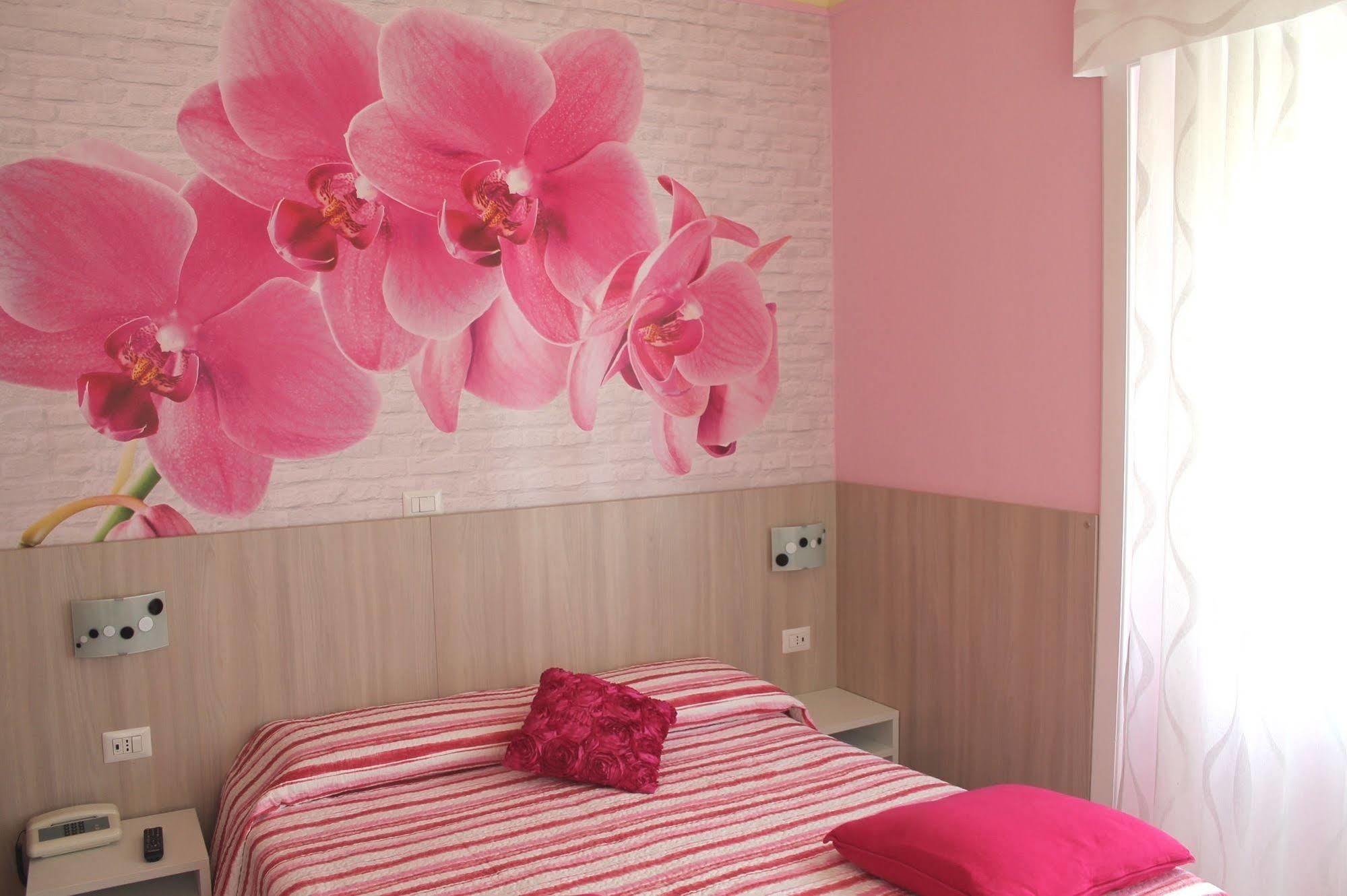 Albergo Paradiso Maccagno Εξωτερικό φωτογραφία