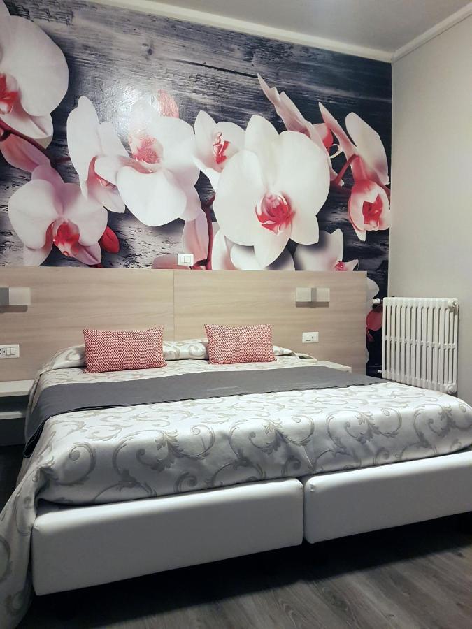 Albergo Paradiso Maccagno Εξωτερικό φωτογραφία