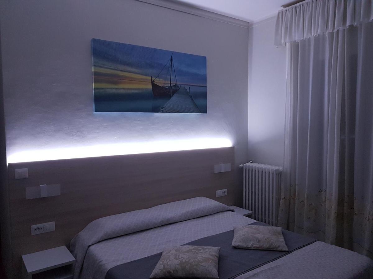 Albergo Paradiso Maccagno Εξωτερικό φωτογραφία