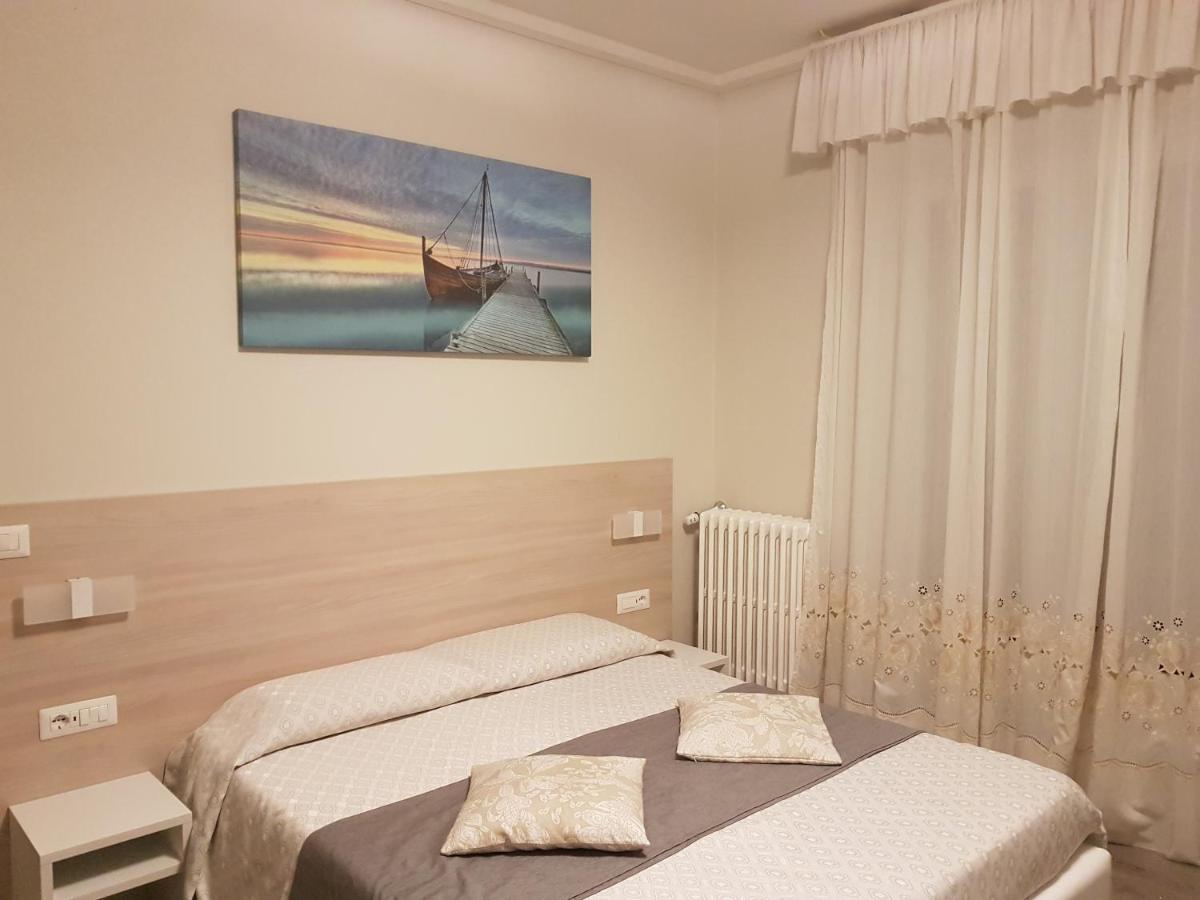 Albergo Paradiso Maccagno Εξωτερικό φωτογραφία